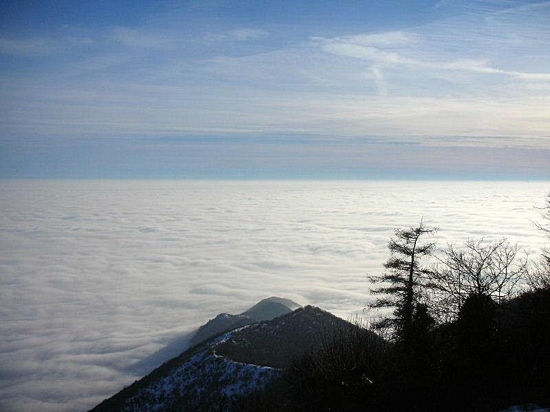 Paesaggi invernali dal Monte Maddalena (BS)